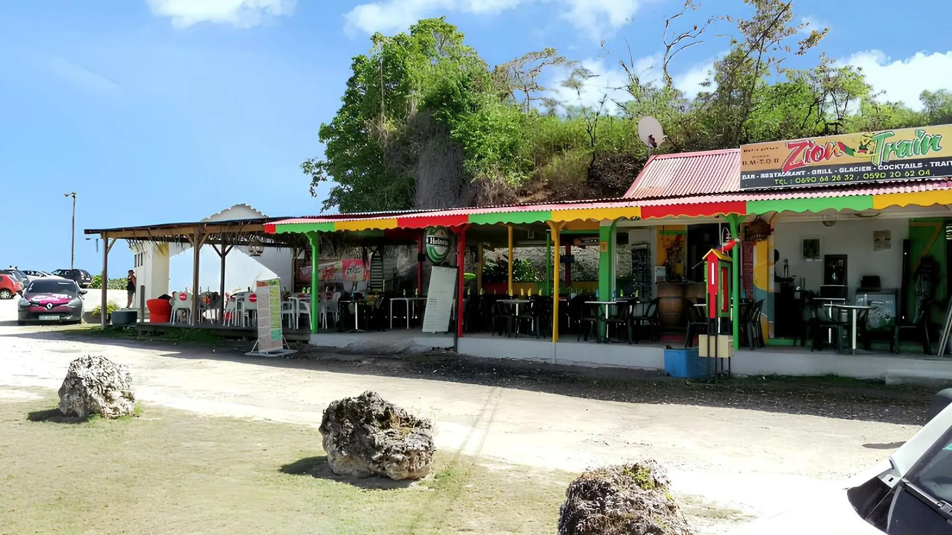 Hébergement de vacances Maison de 2 chambres avec jardin amenage et wifi a Anse Bertrand a 1 km de la plage