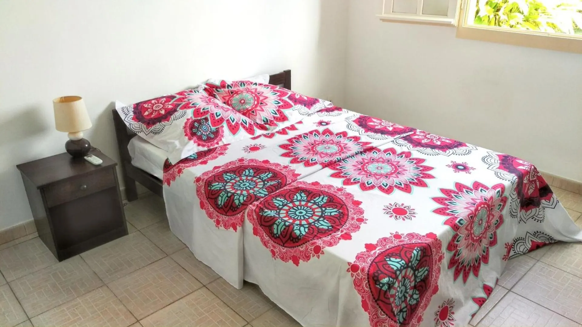 Hébergement de vacances Maison de 2 chambres avec jardin amenage et wifi a Anse Bertrand a 1 km de la plage